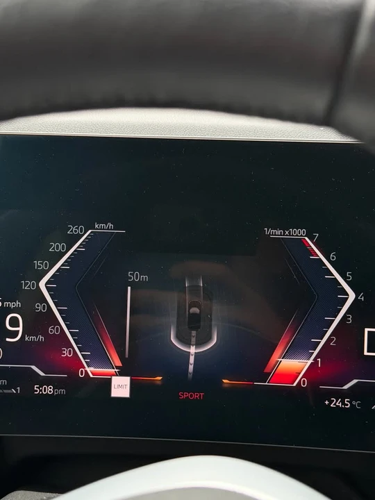 2025 BMW U11/U12 X1 - Image 12 of 17