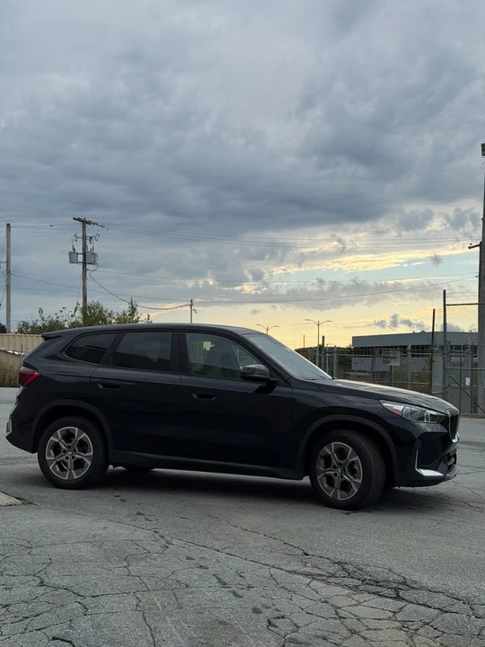 2025 BMW U11/U12 X1 - Image 2 of 17
