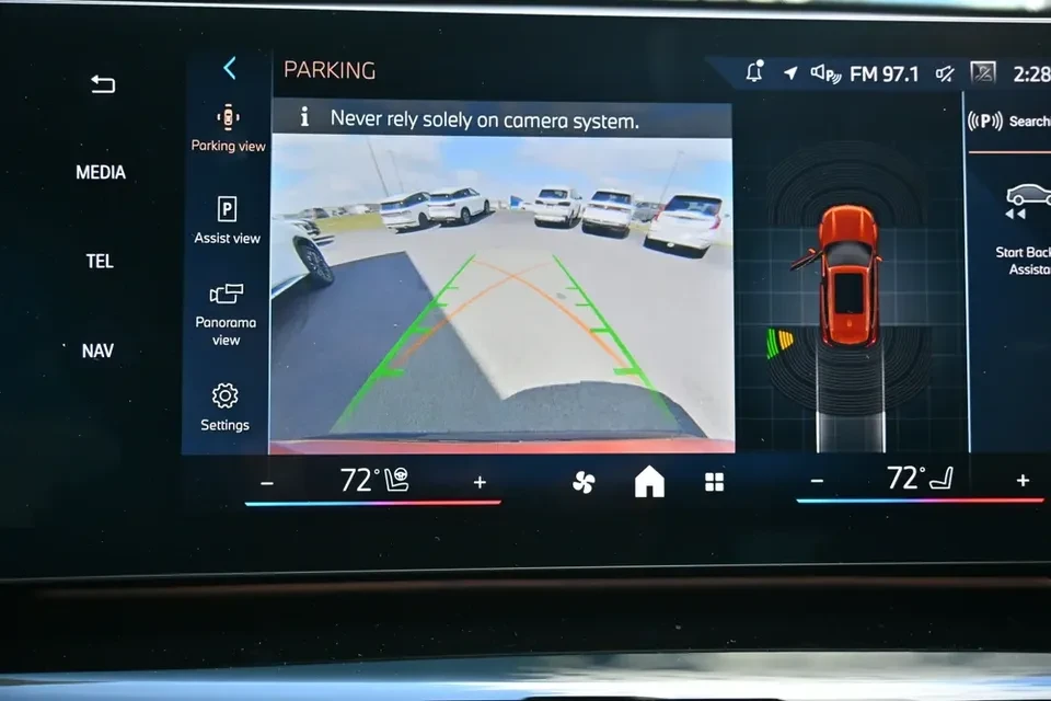 2025 BMW U11/U12 X1 - Image 14 of 15