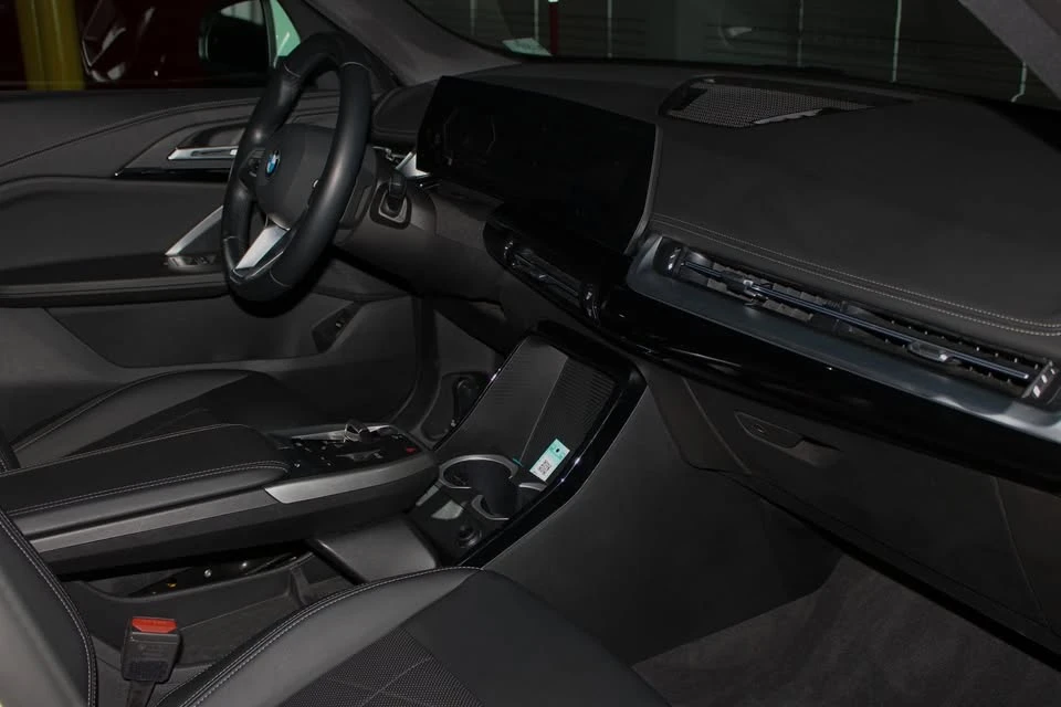 2025 BMW U11/U12 X1 - Image 14 of 20