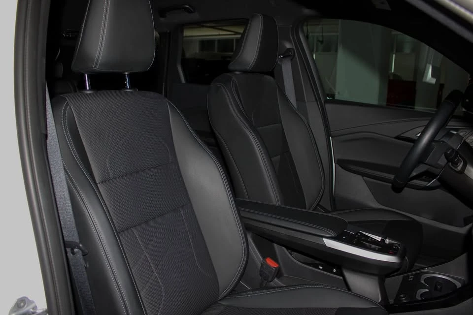 2025 BMW U11/U12 X1 - Image 15 of 20