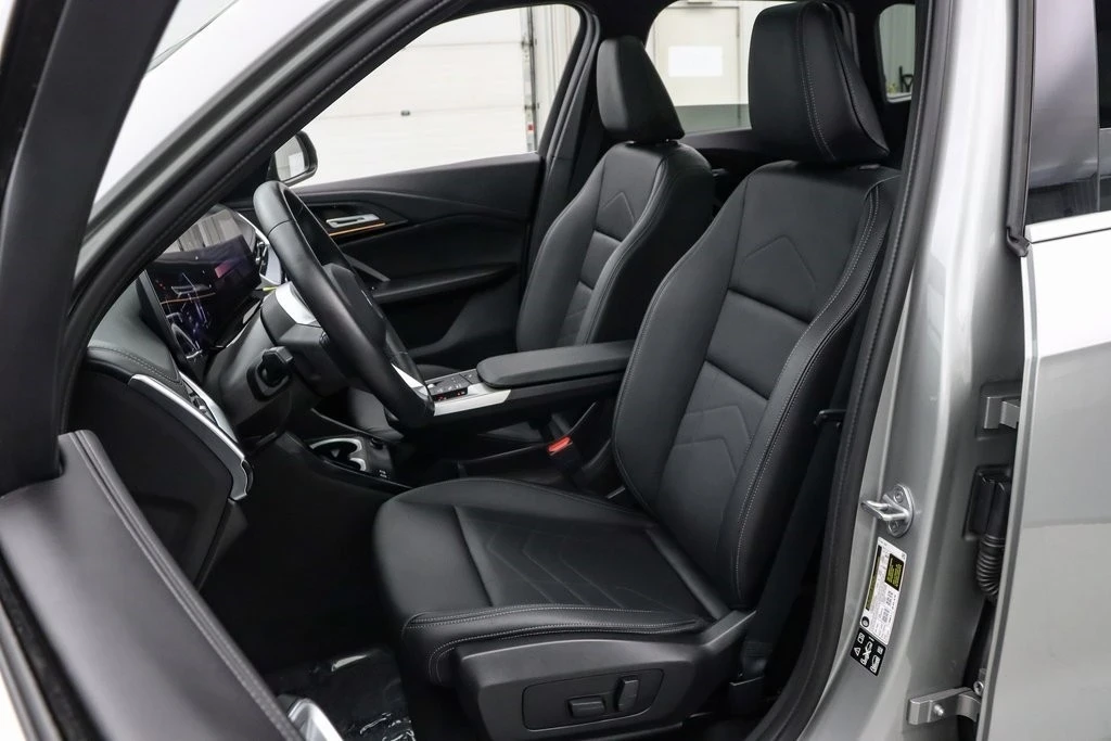 2025 BMW U11/U12 X1 - Image 14 of 21