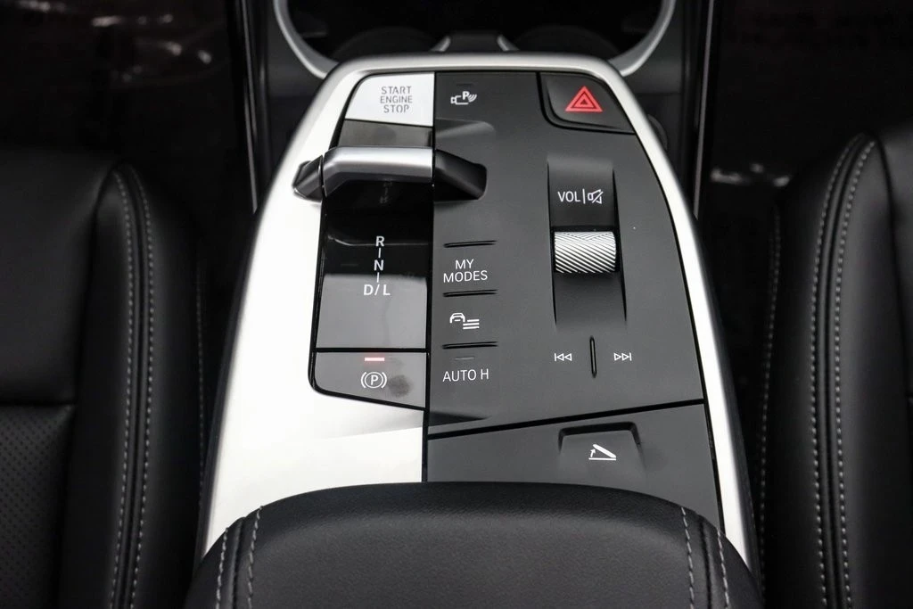 2025 BMW U11/U12 X1 - Image 19 of 21