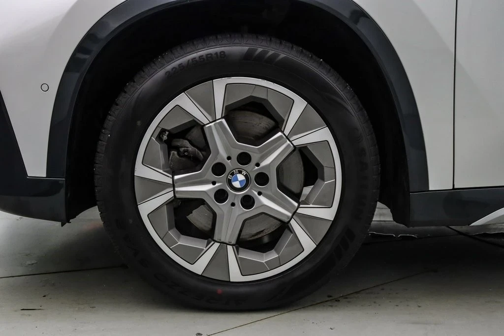 2025 BMW U11/U12 X1 - Image 11 of 21