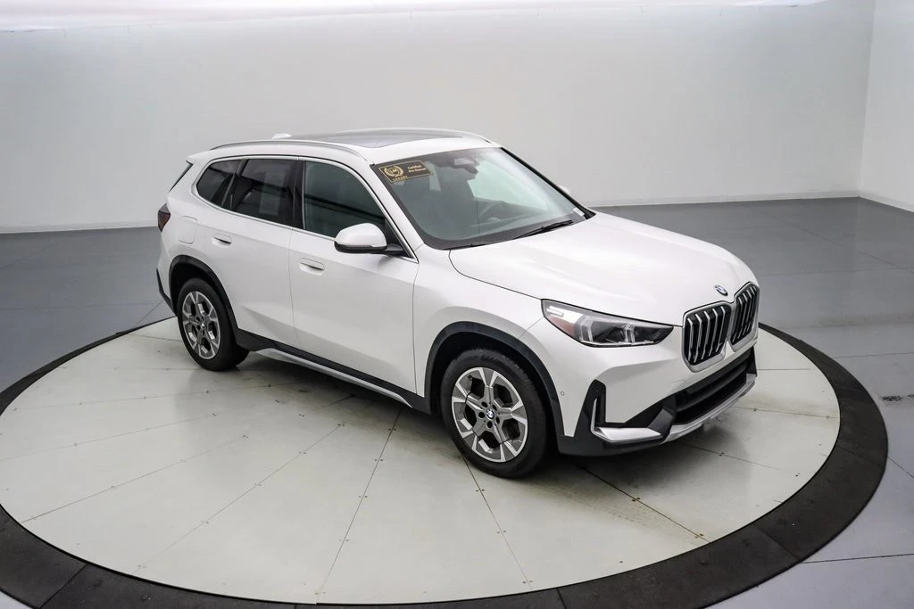 2025 BMW U11/U12 X1 - Image 2 of 21