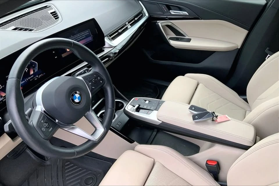2025 BMW U11/U12 X1 - Image 7 of 12