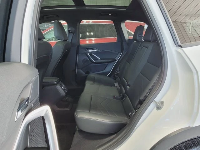2025 BMW U11/U12 X1 - Image 10 of 13