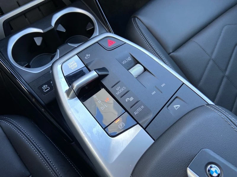 2025 BMW U11/U12 X1 - Image 10 of 20