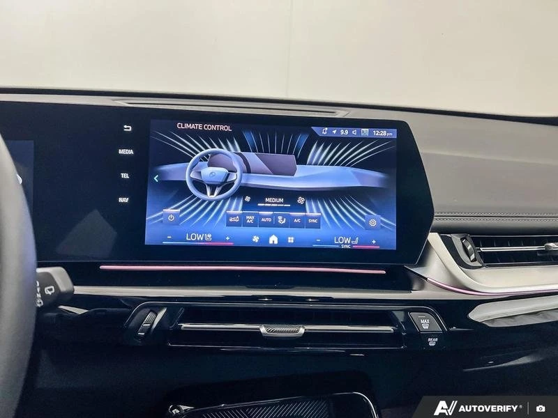 2025 BMW U11/U12 X1 - Image 15 of 20