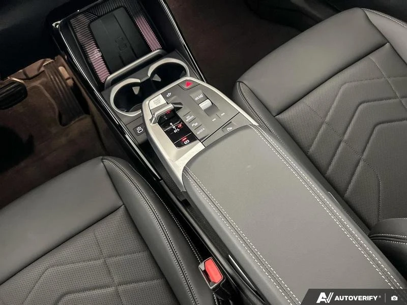 2025 BMW U11/U12 X1 - Image 14 of 20