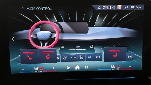 2025 BMW U11/U12 X1 - Image 10 of 21