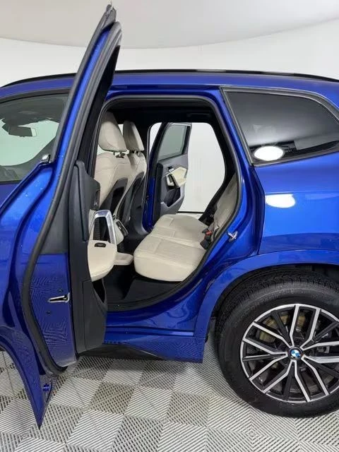 2025 BMW U11/U12 X1 - Image 5 of 11
