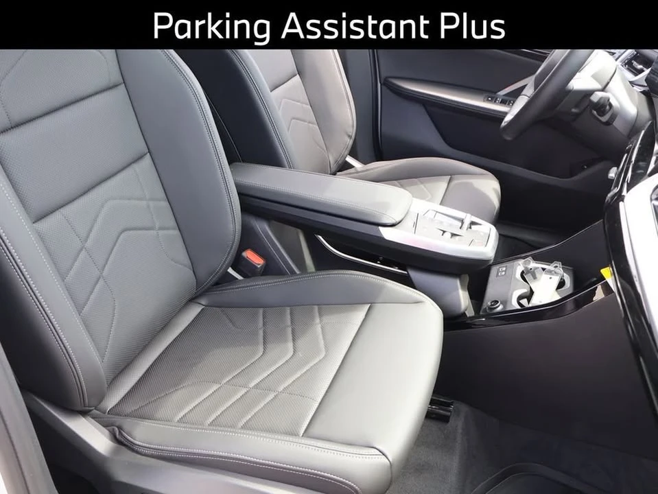 2025 BMW U11/U12 X1 - Image 13 of 20