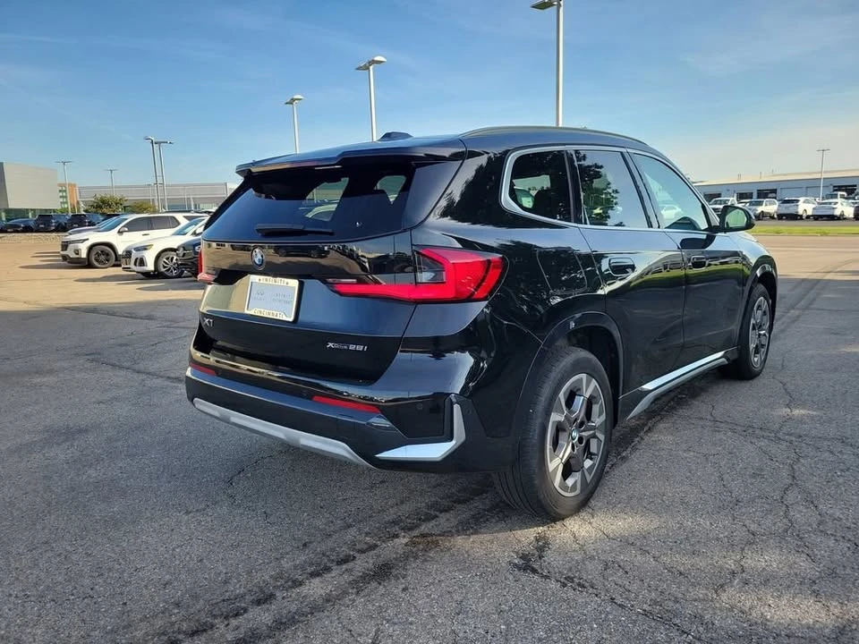 2025 BMW U11/U12 X1 - Image 4 of 19