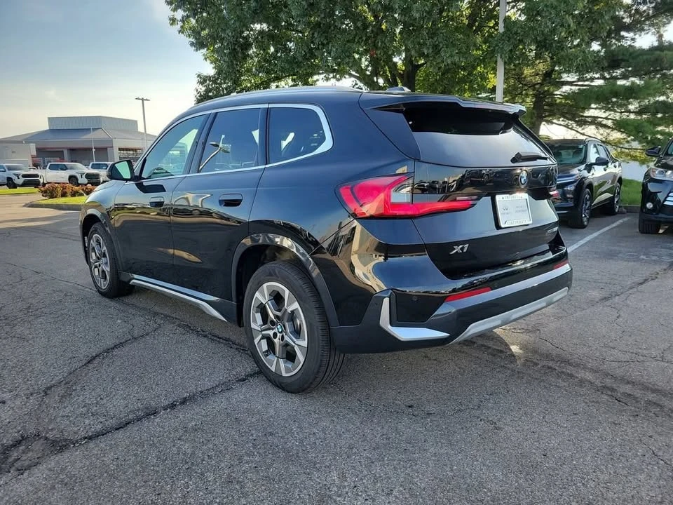 2025 BMW U11/U12 X1 - Image 2 of 19
