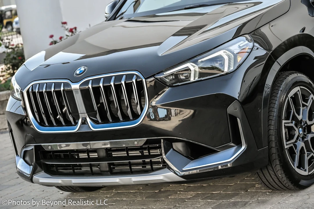 2025 BMW U11/U12 X1 - Image 11 of 21