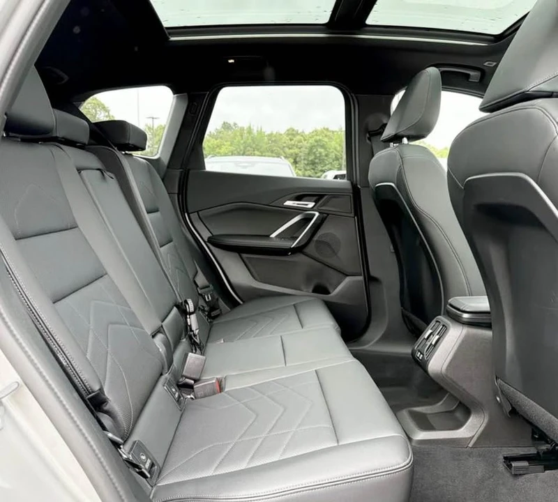 2025 BMW U11/U12 X1 - Image 6 of 9