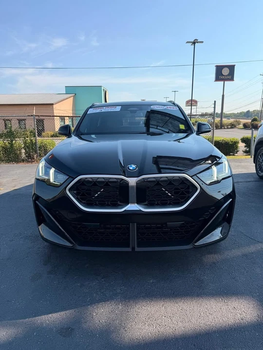 2025 BMW U11/U12 X1 - Image 2 of 11