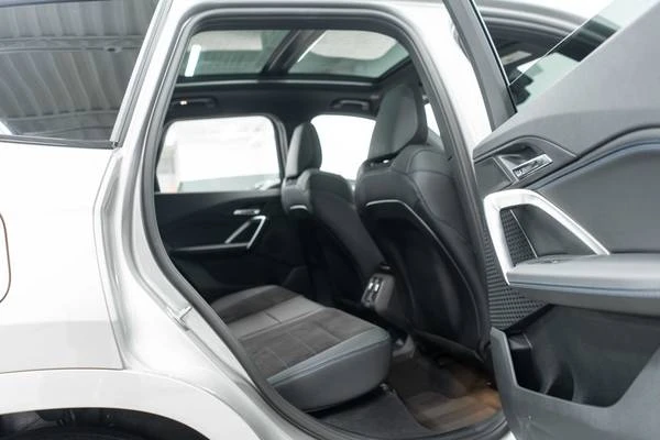 2025 BMW U11/U12 X1 - Image 12 of 21