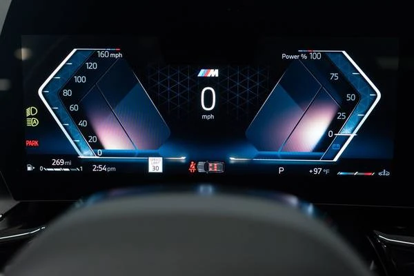 2025 BMW U11/U12 X1 - Image 17 of 21