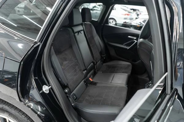 2025 BMW U11/U12 X1 - Image 11 of 21