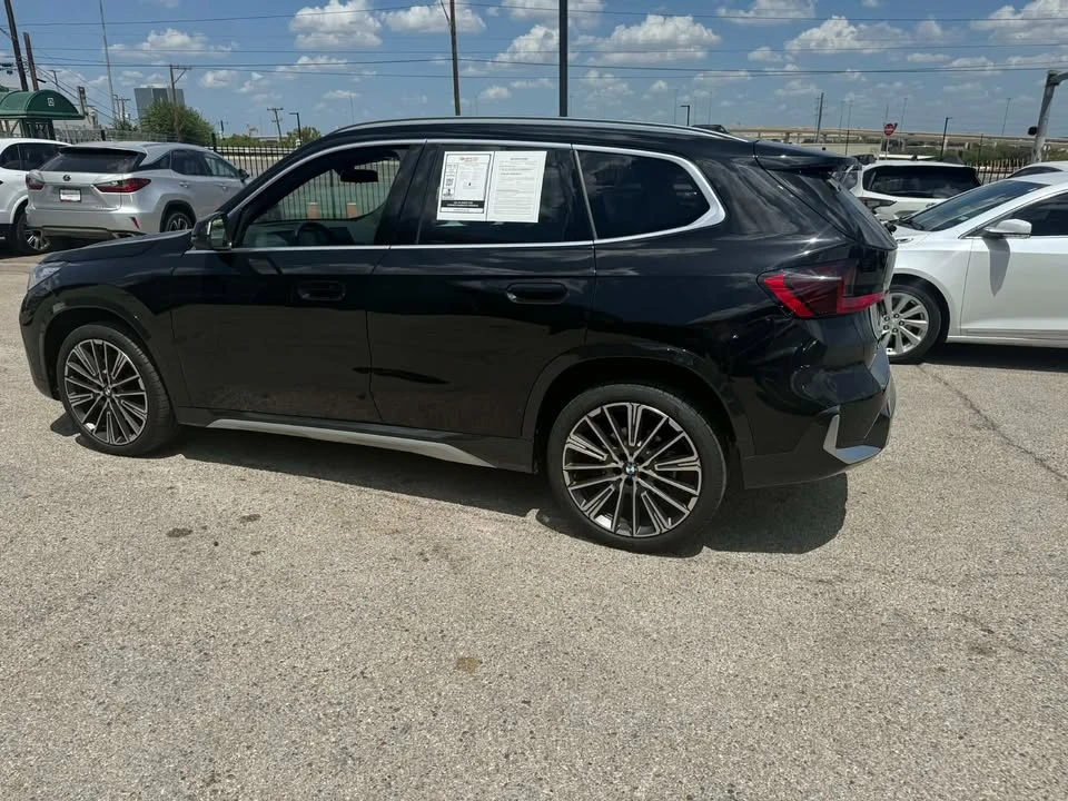 2025 BMW U11/U12 X1 - Image 2 of 14