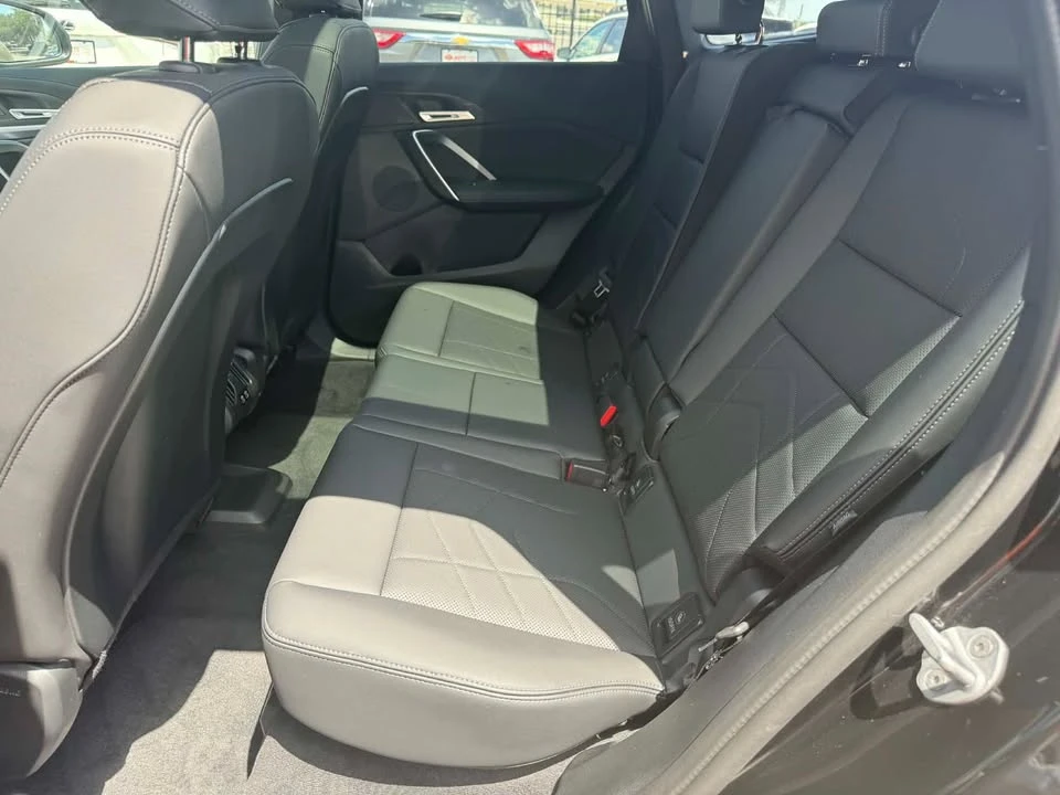 2025 BMW U11/U12 X1 - Image 11 of 14