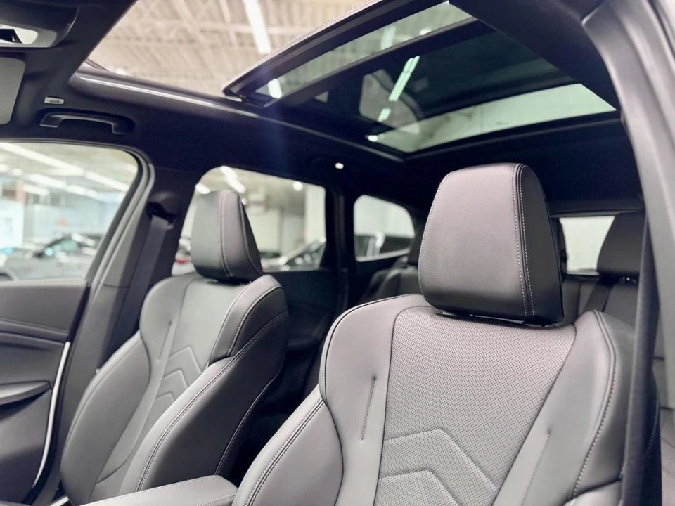 2025 BMW U11/U12 X1 - Image 9 of 12
