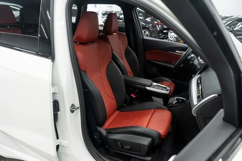 2025 BMW U11/U12 X1 - Image 10 of 12