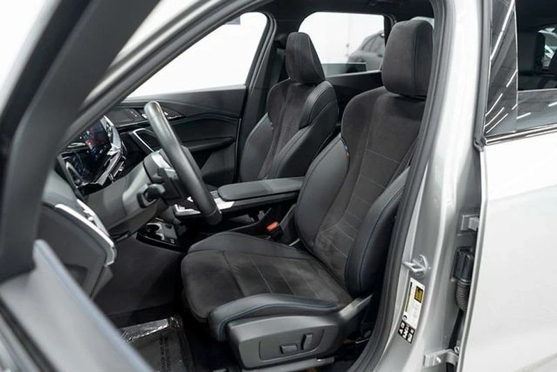 2025 BMW U11/U12 X1 - Image 9 of 12