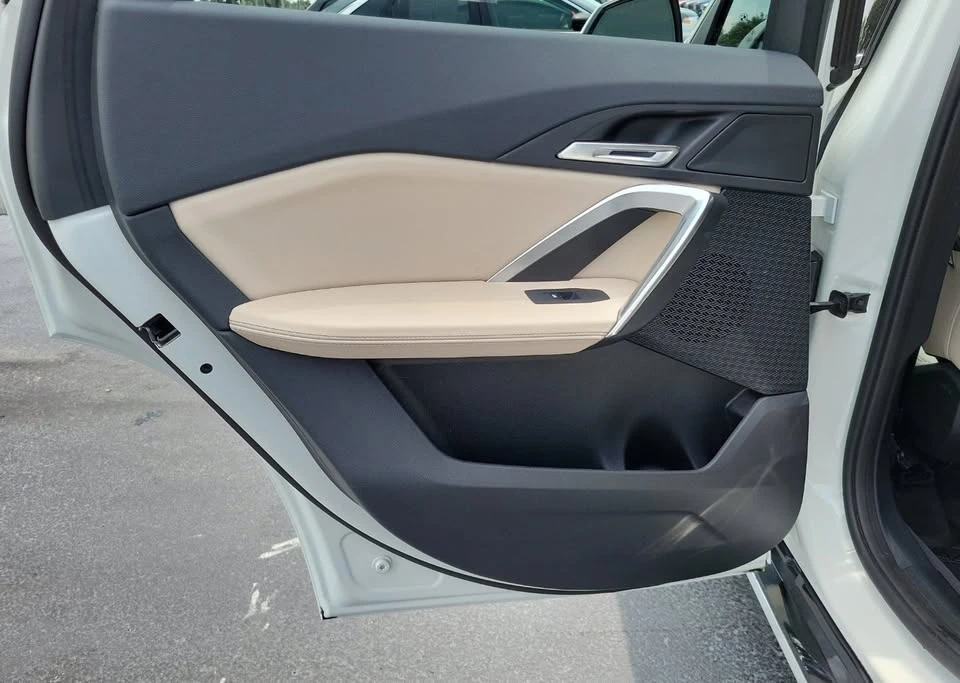 2025 BMW U11/U12 X1 - Image 7 of 10
