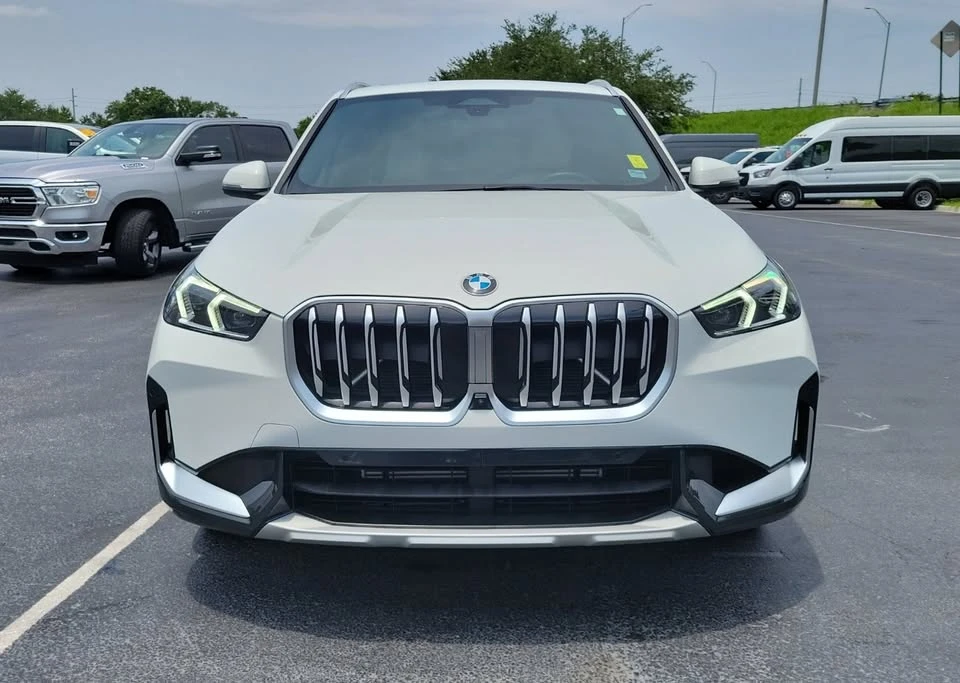 2025 BMW U11/U12 X1 - Image 2 of 10