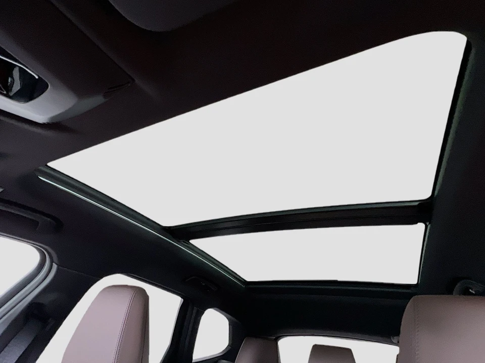 2025 BMW U11/U12 X1 - Image 16 of 21