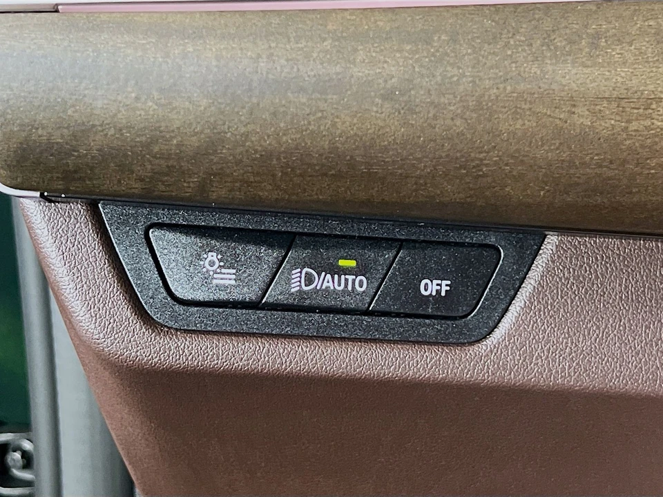2025 BMW U11/U12 X1 - Image 12 of 21