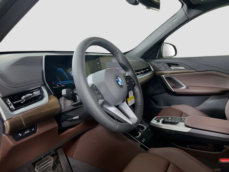 2025 BMW U11/U12 X1 - Image 11 of 21