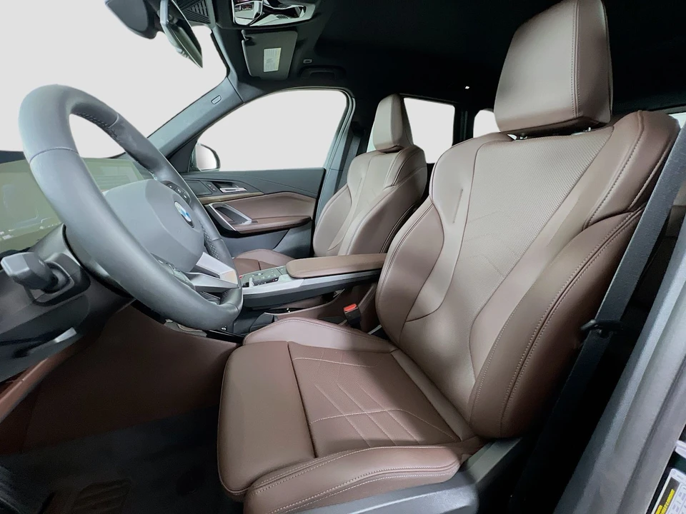 2025 BMW U11/U12 X1 - Image 13 of 21