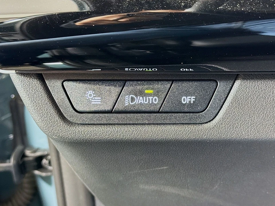 2025 BMW U11/U12 X1 - Image 12 of 21