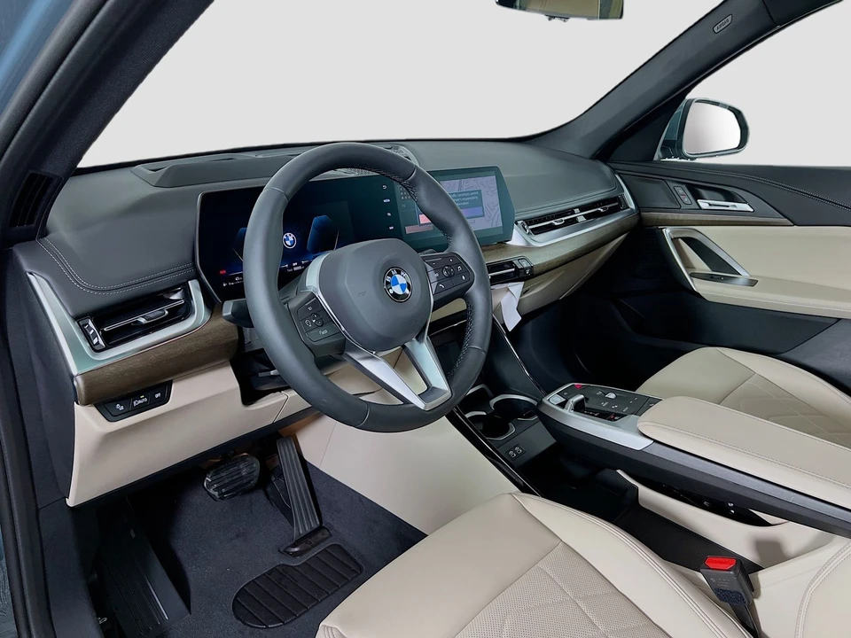 2025 BMW U11/U12 X1 - Image 11 of 21