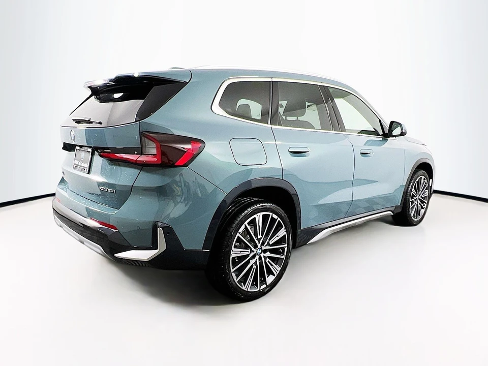 2025 BMW U11/U12 X1 - Image 8 of 21