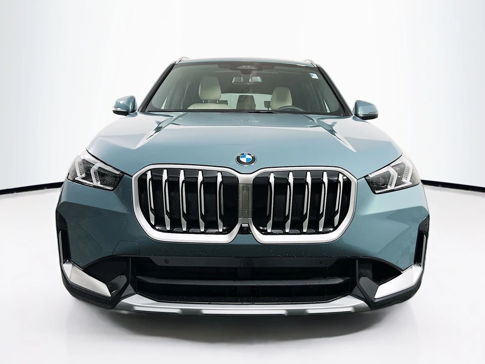 2025 BMW U11/U12 X1 - Image 2 of 21