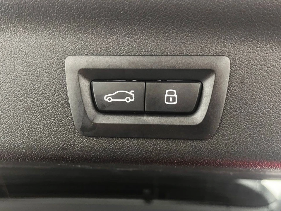 2025 BMW U11/U12 X1 - Image 9 of 12
