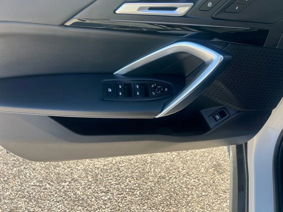 2025 BMW U11/U12 X1 - Image 11 of 12