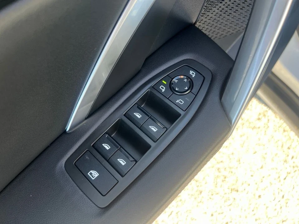 2025 BMW U11/U12 X1 - Image 12 of 12
