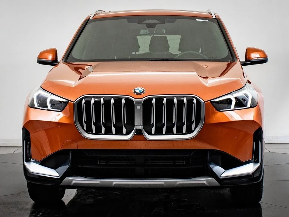 2025 BMW U11/U12 X1 - Image 2 of 21