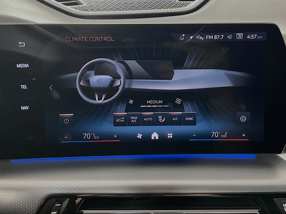 2025 BMW U11/U12 X1 - Image 19 of 21