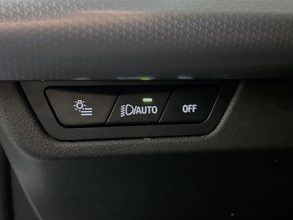 2025 BMW U11/U12 X1 - Image 11 of 21