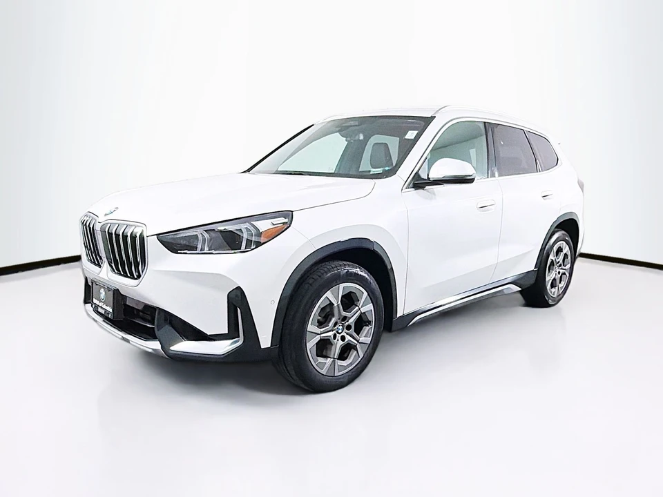 2025 BMW U11/U12 X1 - Image 4 of 21