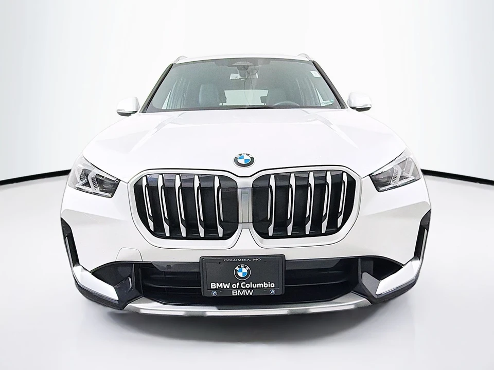 2025 BMW U11/U12 X1 - Image 2 of 21
