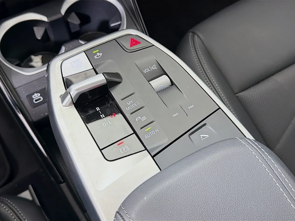 2025 BMW U11/U12 X1 - Image 20 of 21