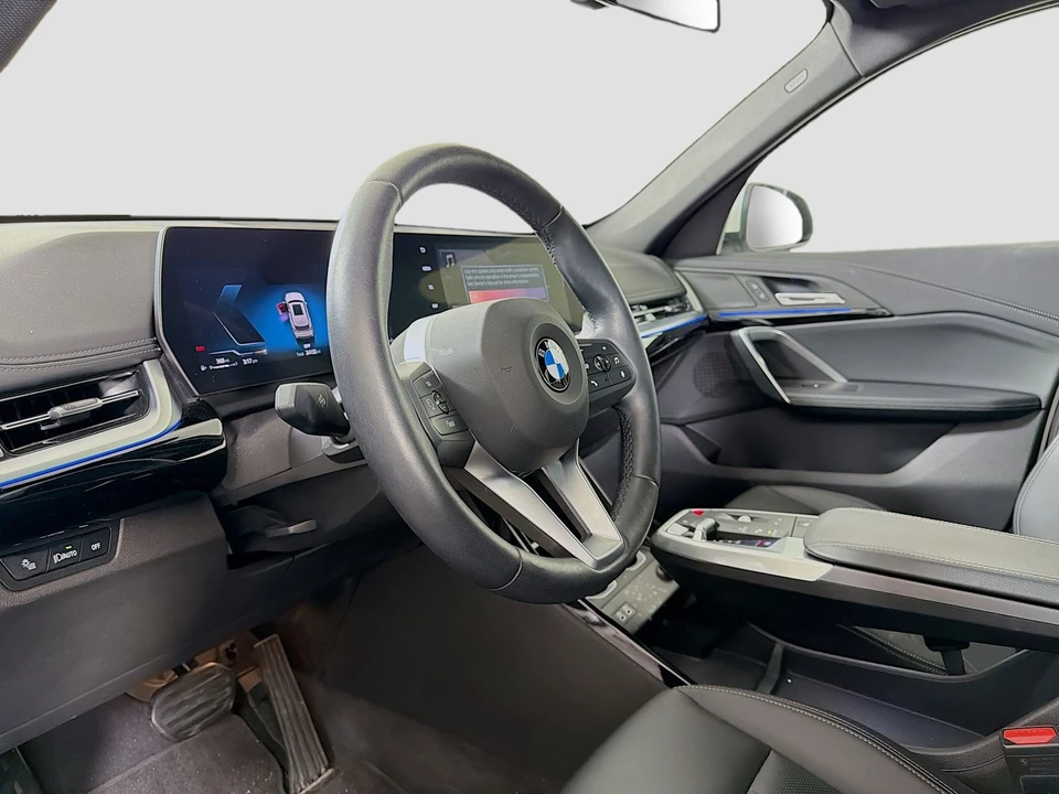 2025 BMW U11/U12 X1 - Image 11 of 21